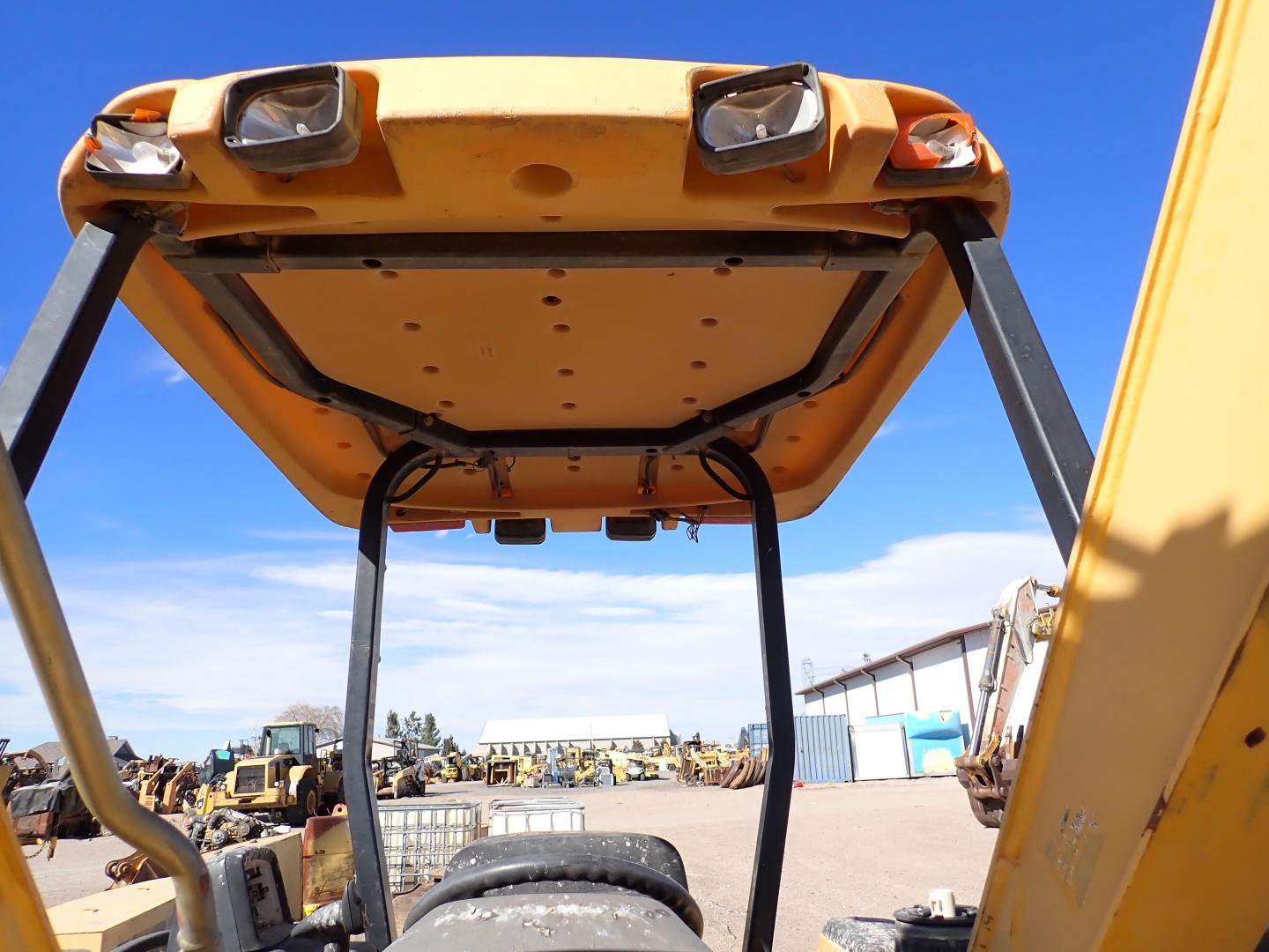 ./imagenes/INVOICE/2019/16546/RETROEXCAVADORAJOHN DEERE_110 (18).JPG